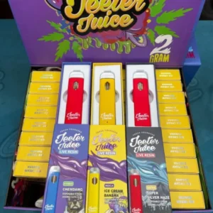 Jeeter Juice Disposable 2 gram vape pen with assorted flavors and live resin oil